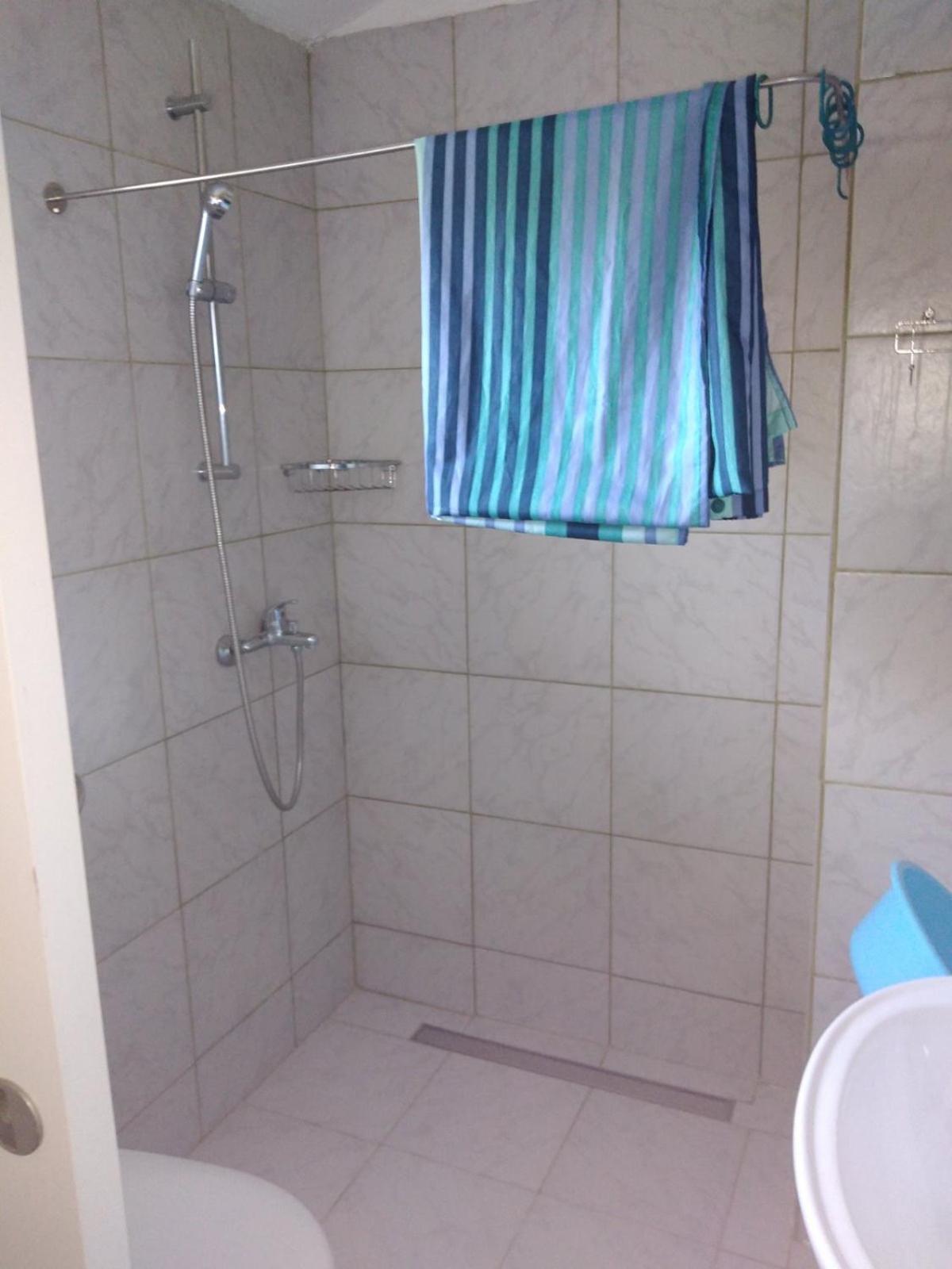 Apartment Zola ゴルニ・カリン エクステリア 写真
