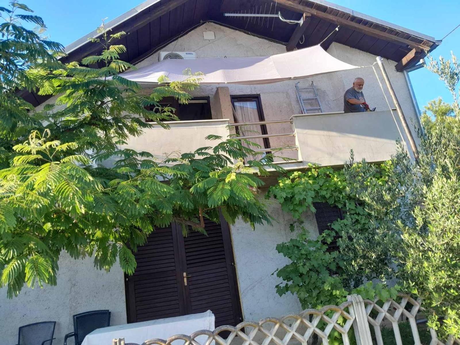 Apartment Zola ゴルニ・カリン 部屋 写真